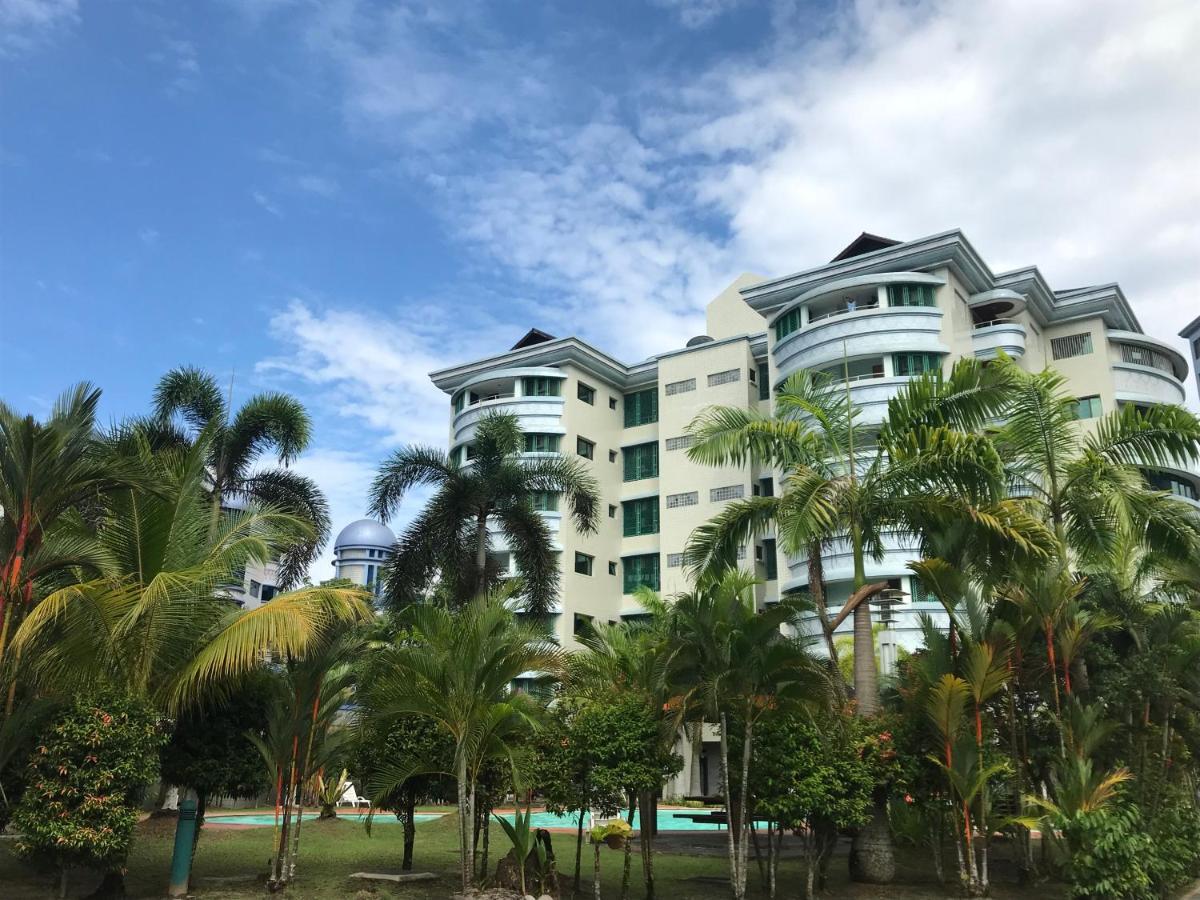 Rimbun Suites & Residences Bandar Seri Begawan Exteriör bild